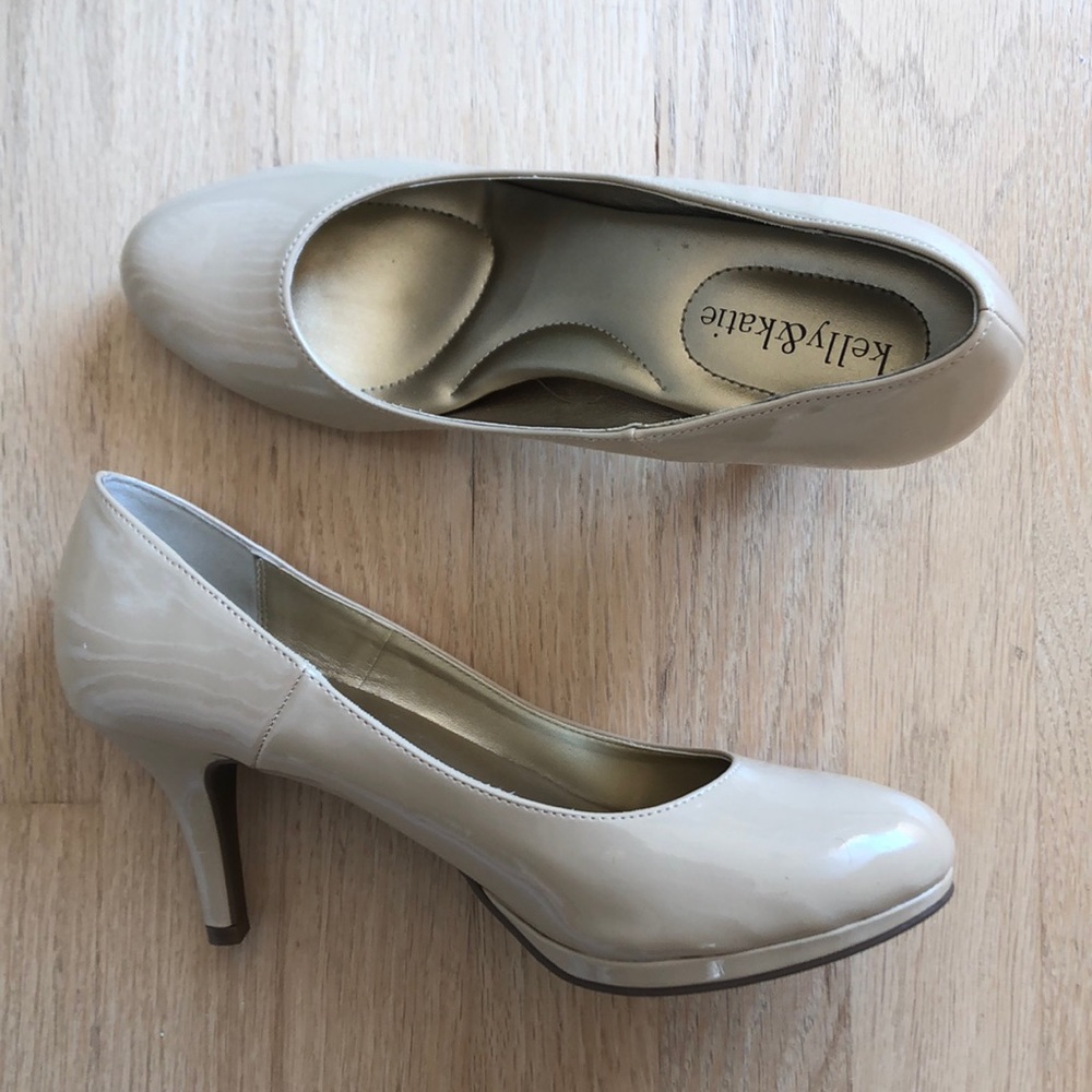 Classic Nude Pumps